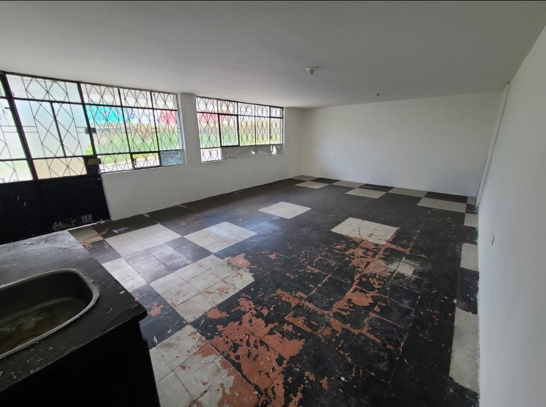 Se Vende Terreno Sector El Condado