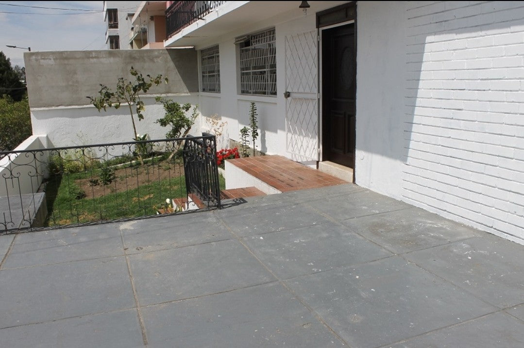 SE VENDE TERRENO SECTOR EL BATAN - GUANGUILTAHUA