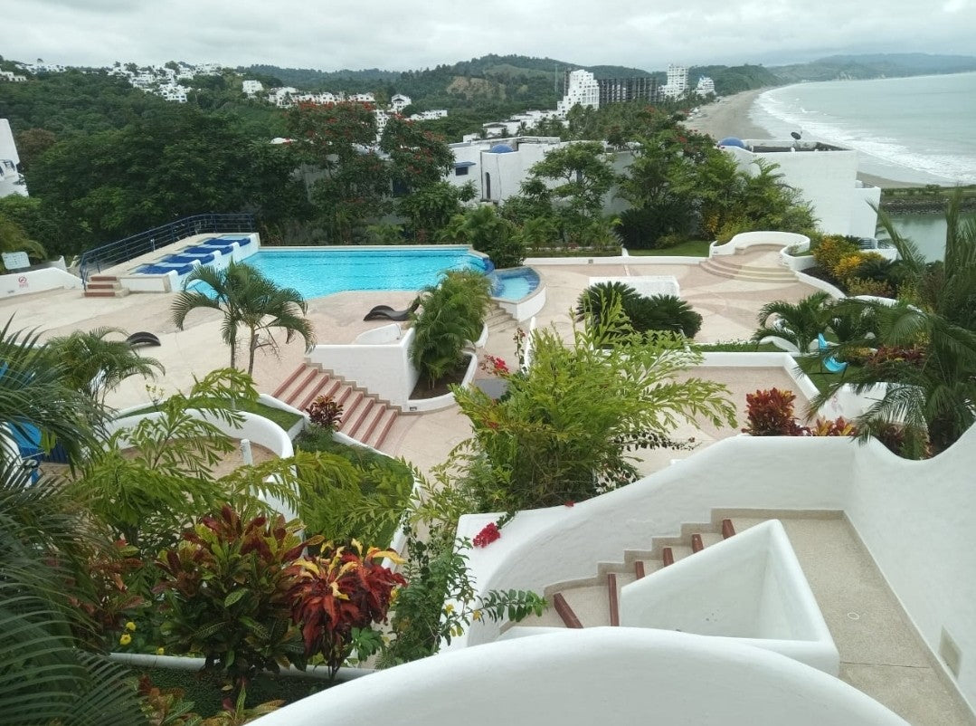 SE VENDE DEPARTAMENTO DUPLEX EN LA PROVINCIA DE ESMERALDAS - SAME - CASA BLANCA.