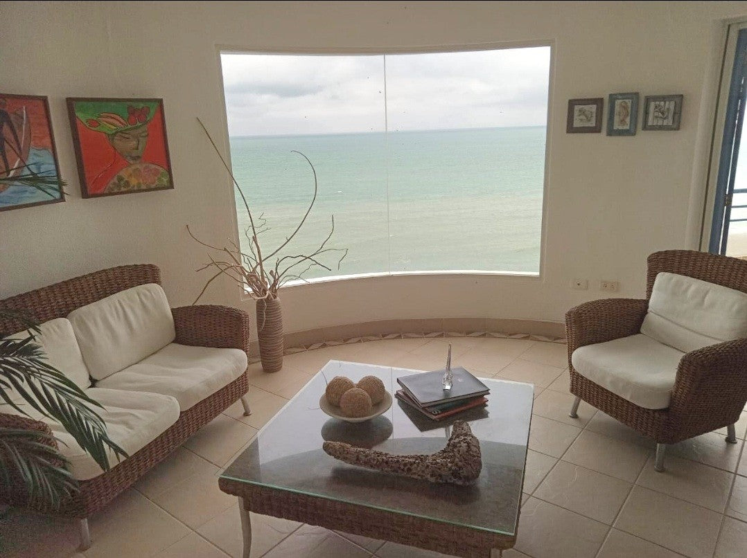 SE VENDE DEPARTAMENTO DUPLEX EN LA PROVINCIA DE ESMERALDAS - SAME - CASA BLANCA.