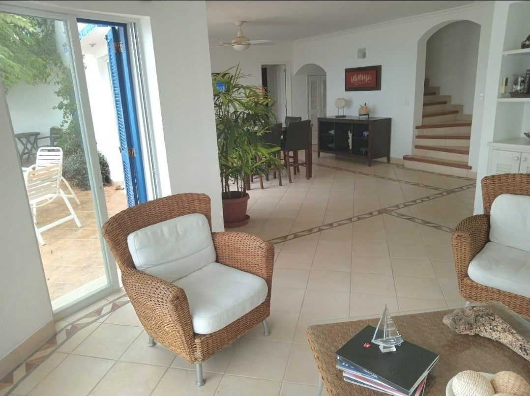 SE VENDE DEPARTAMENTO DUPLEX EN LA PROVINCIA DE ESMERALDAS - SAME - CASA BLANCA.