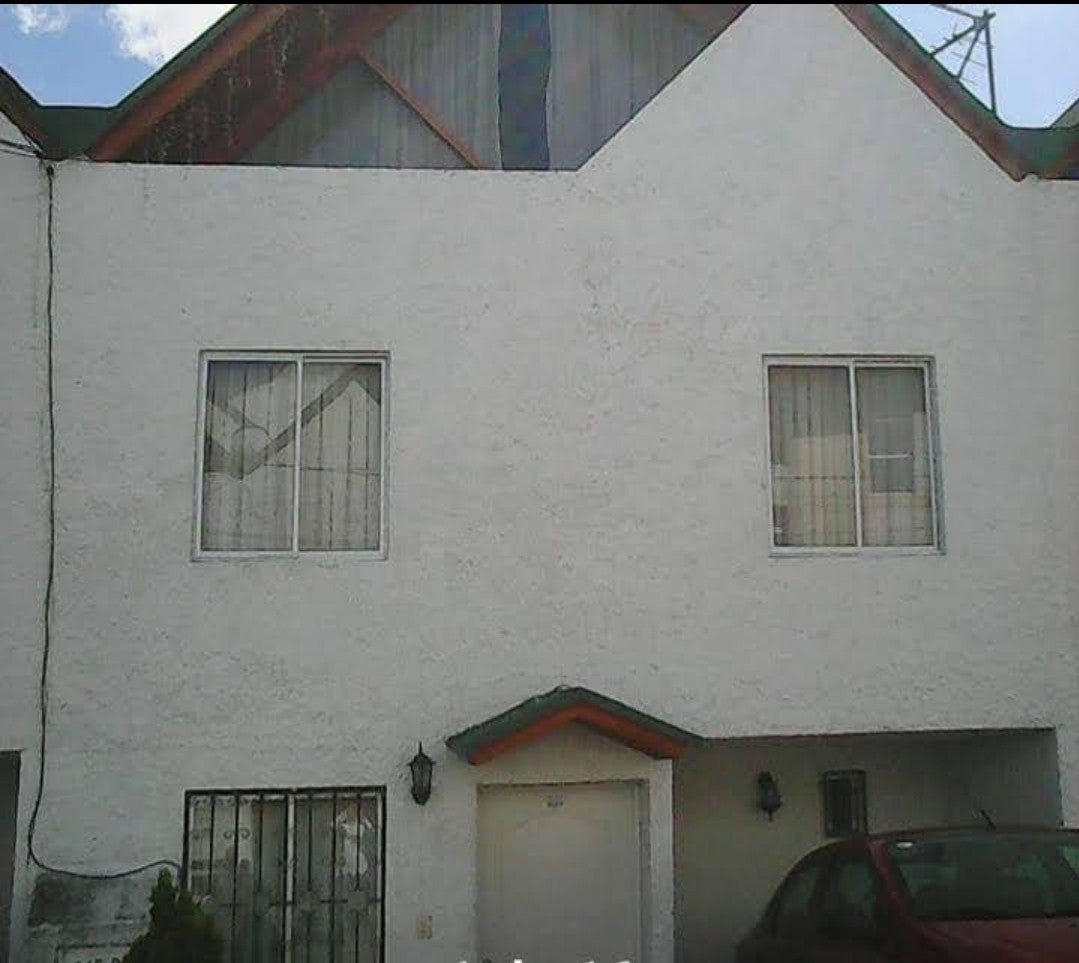 SE VENDE CASA EN CARCELEN