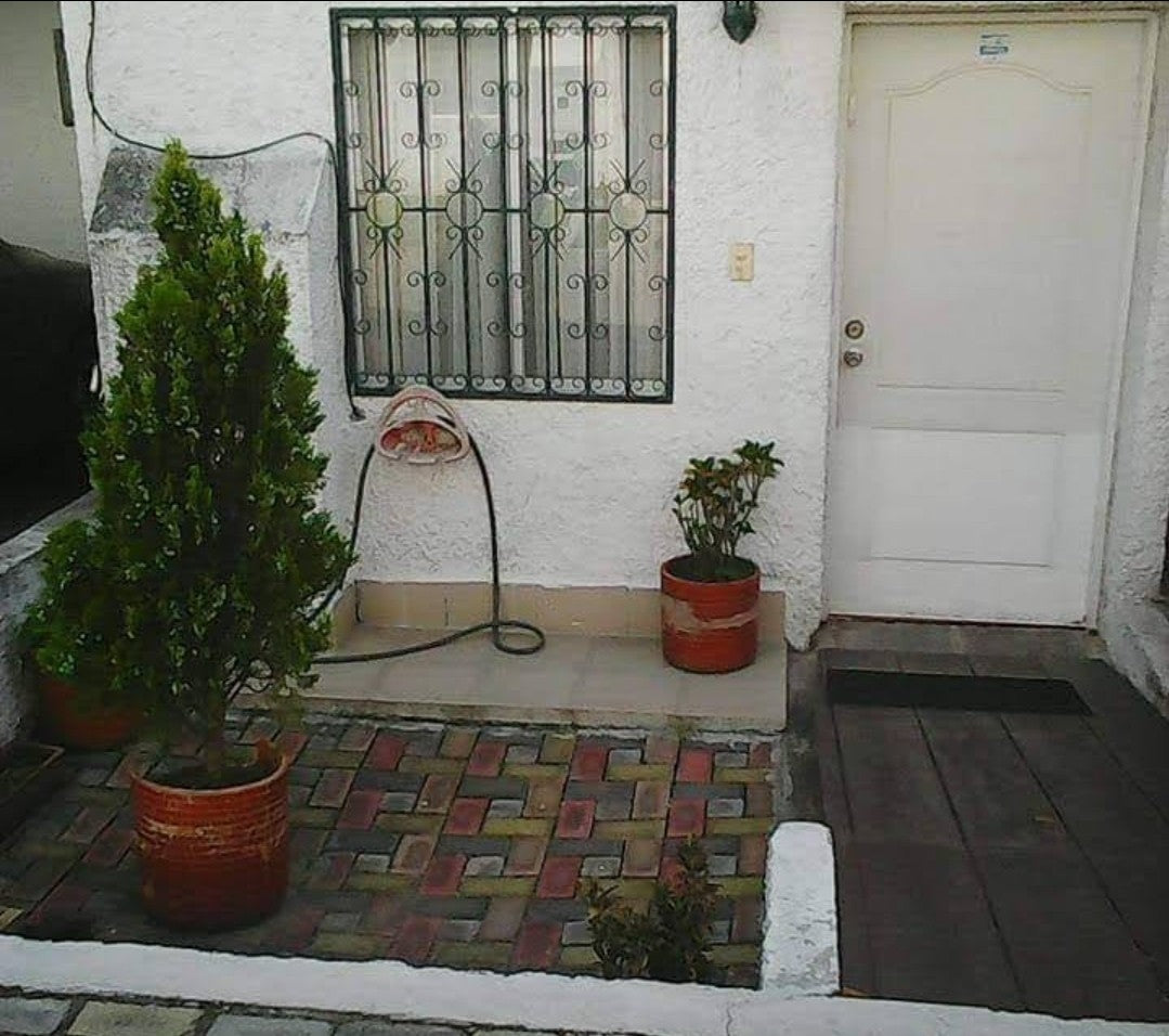 SE VENDE CASA EN CARCELEN