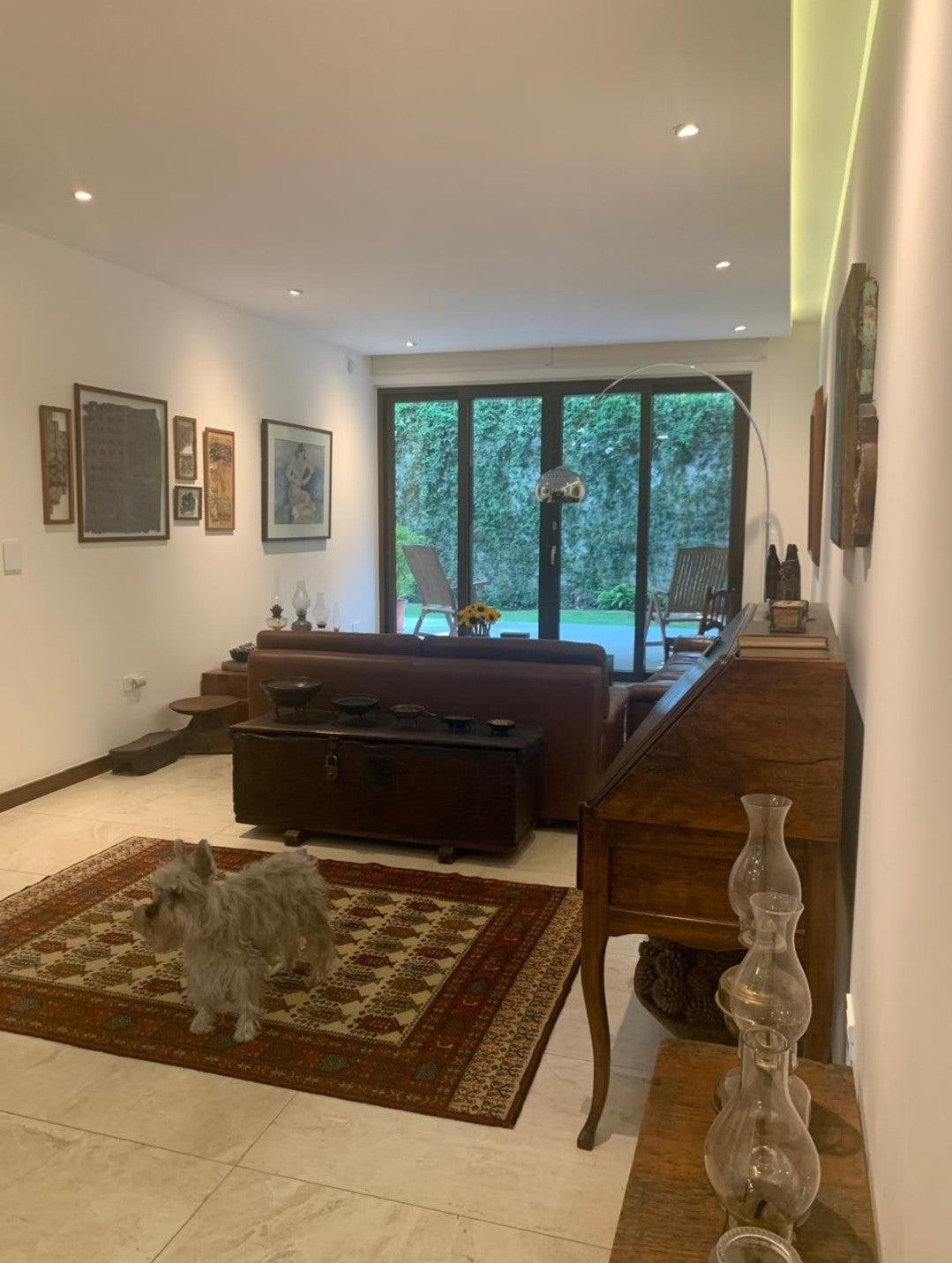 SE VENDE DEPARTAMENTO EN TUMBACO.