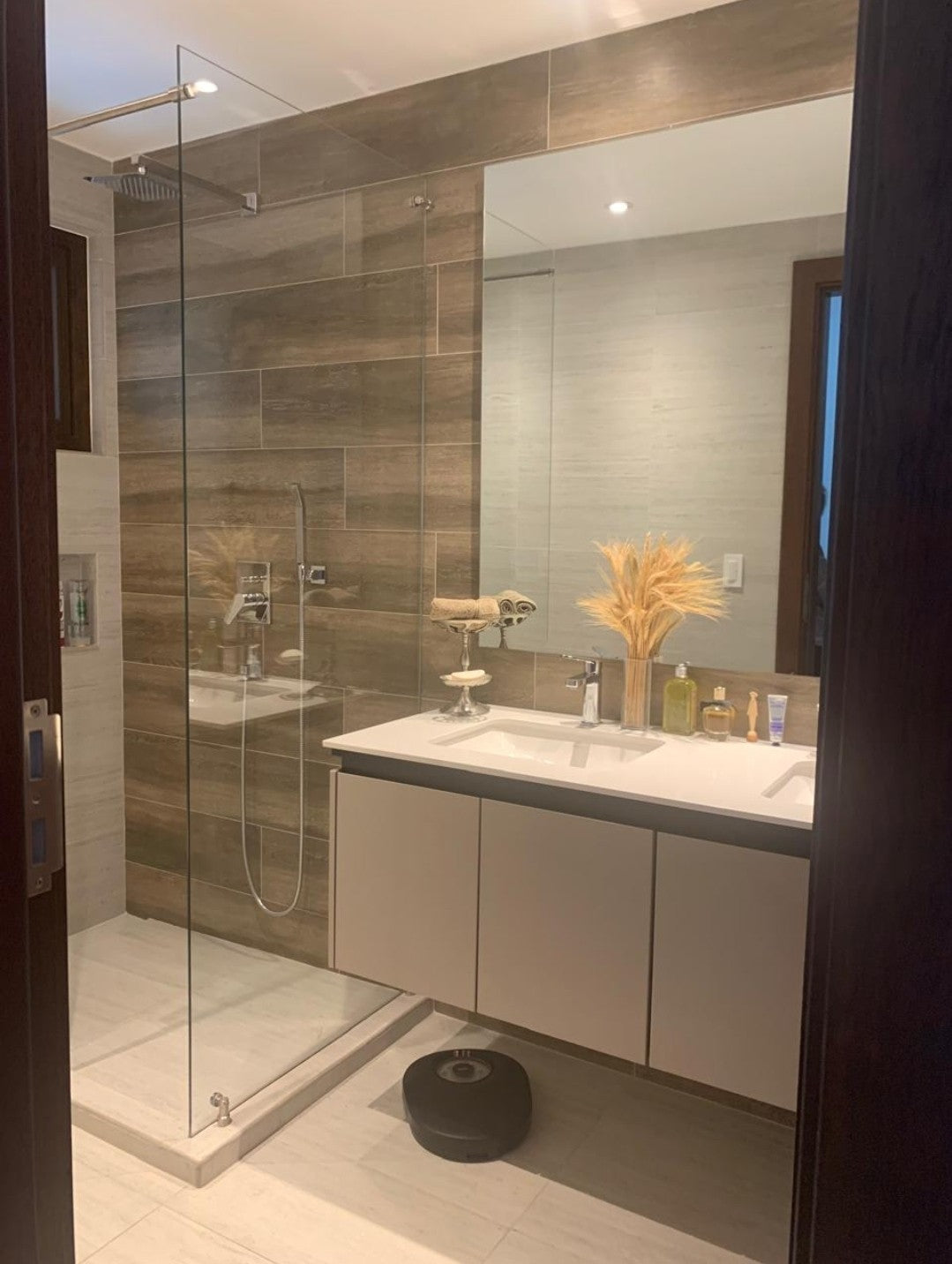 SE VENDE DEPARTAMENTO EN TUMBACO.