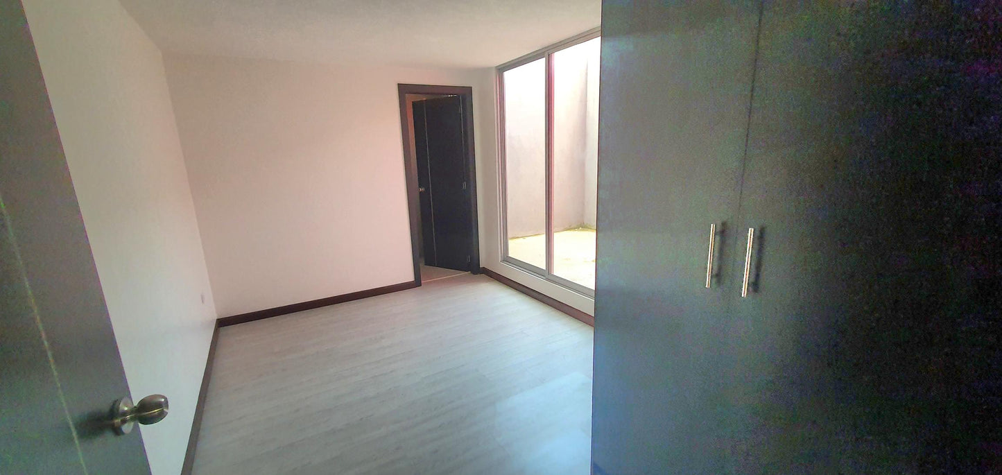 Se Vende Departamento a Estrenar Sector Solca - Calle Nielsen