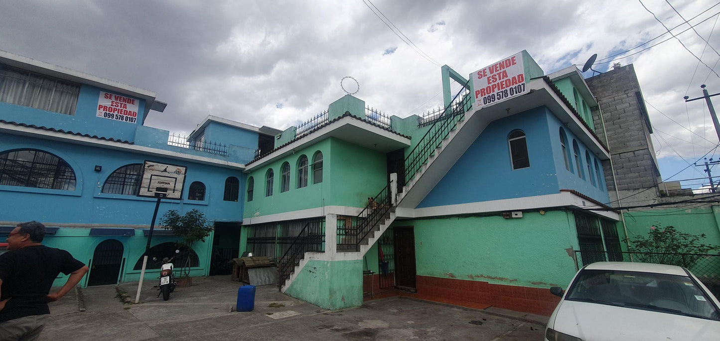 SE VENDE CASA O TERRENO SECTOR REAL AUDIENCIA - BARRIO LA OFELIA - PARROQUIA PONCEANO