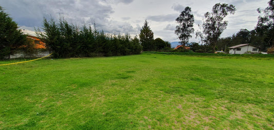 SE VENDE TERRENO EN PUEMBO