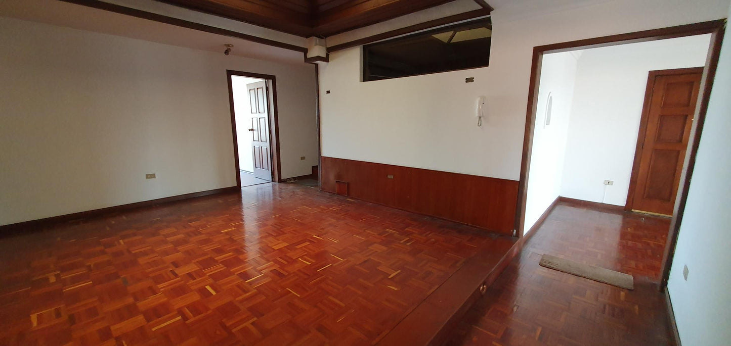 Se Vende Edificio en El Sector de La Av El Inca