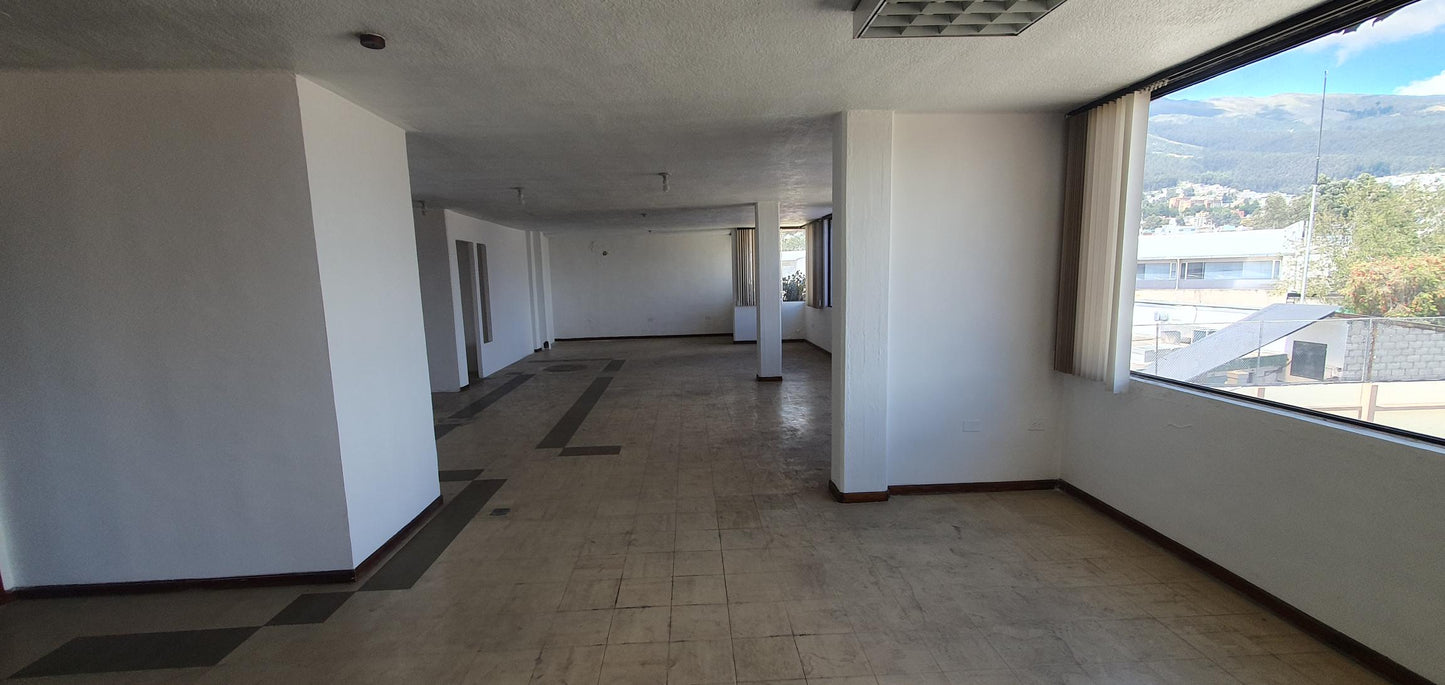 Se Vende Edificio en El Sector de La Av El Inca