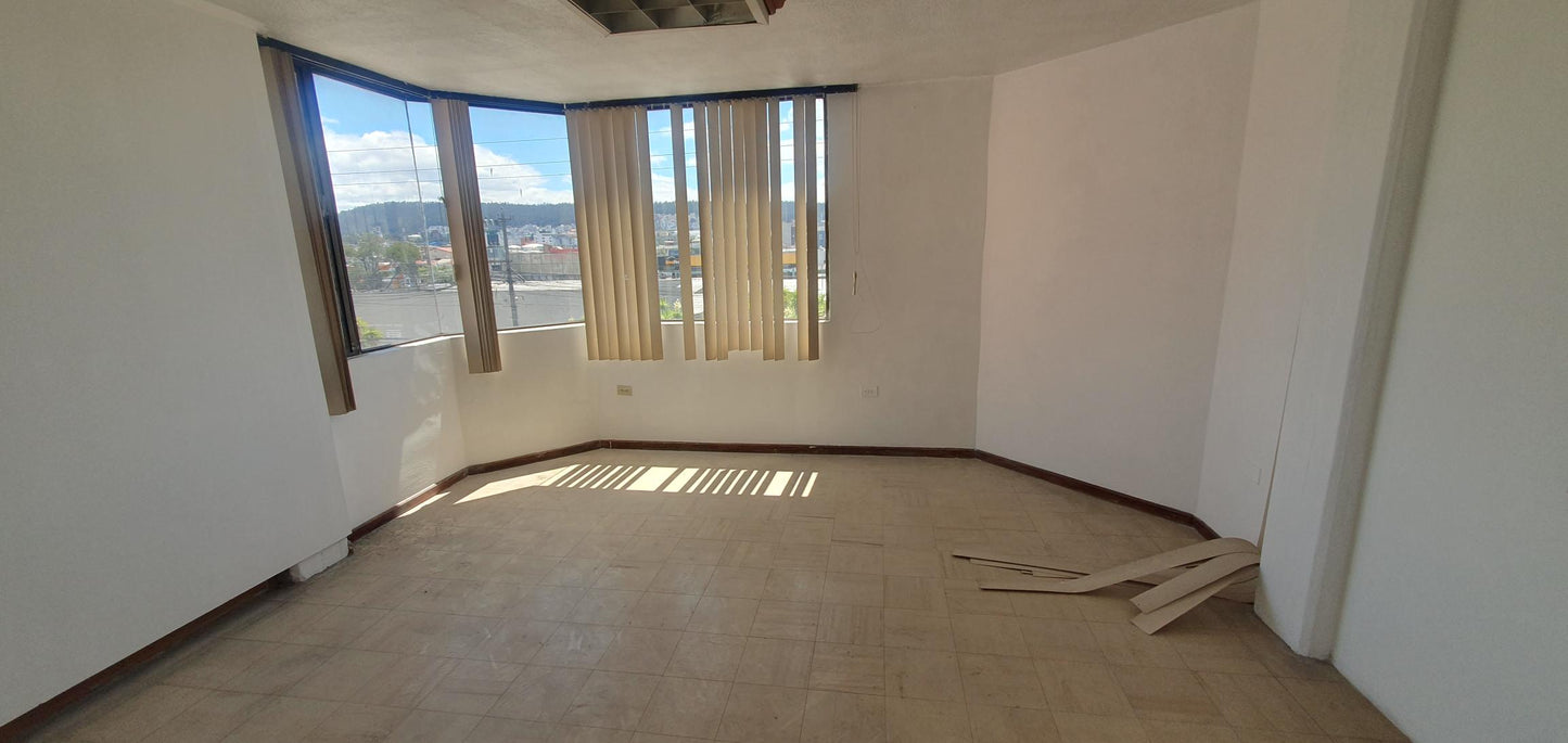 Se Vende Edificio en El Sector de La Av El Inca