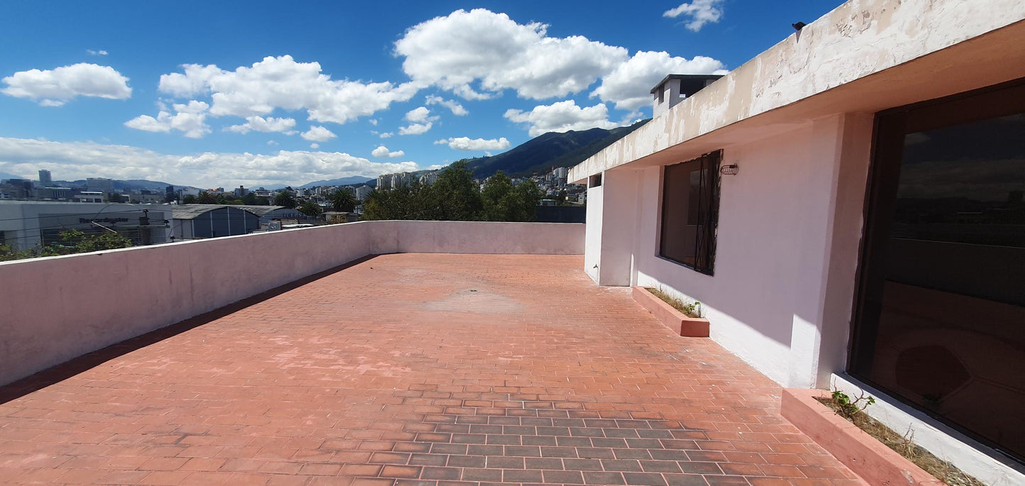 Se Vende Edificio en El Sector de La Av El Inca