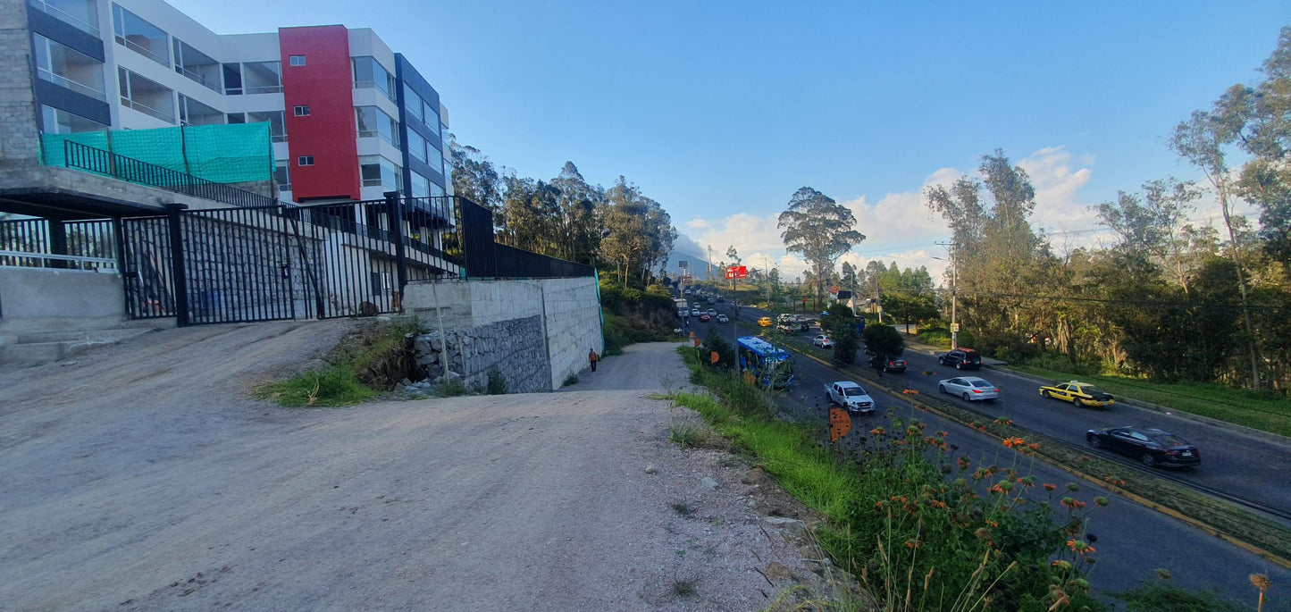 Se Vende Terreno Sector Panamericana Norte - Centro Comercial Shopping