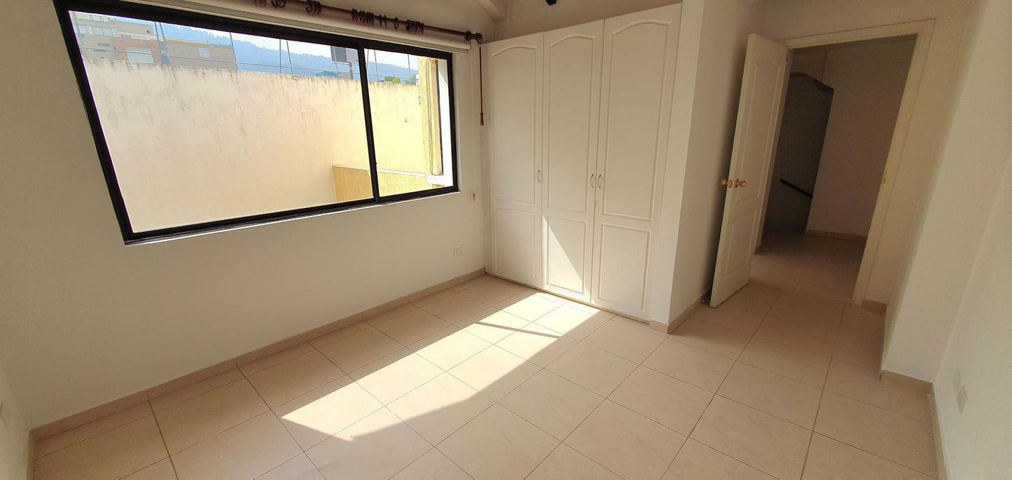 Se Vende Casa en Cumbaya