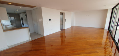 Se Vende Departamento Dentro de La Urbanización El Condado