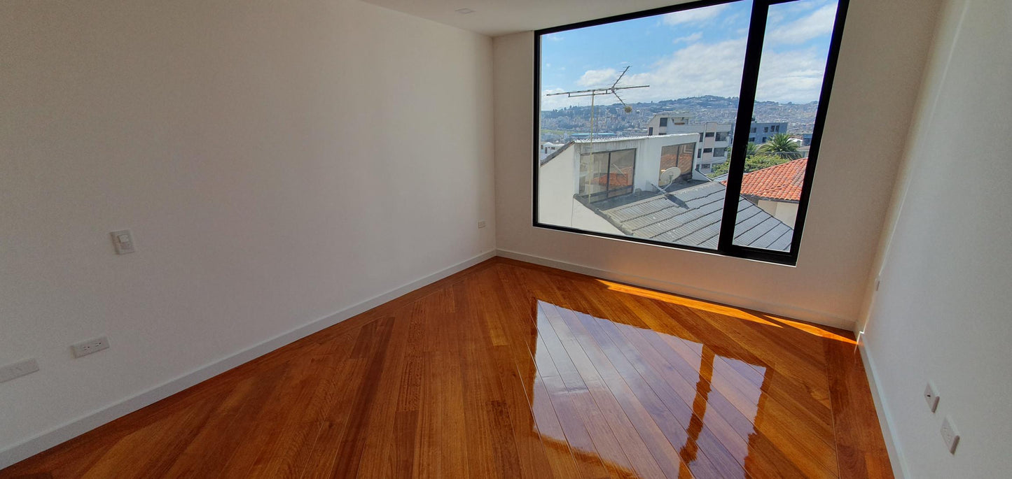 Se Vende Departamento Dentro de La Urbanización El Condado