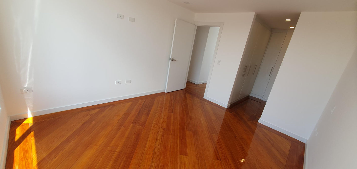 Se Vende Departamento Dentro de La Urbanización El Condado
