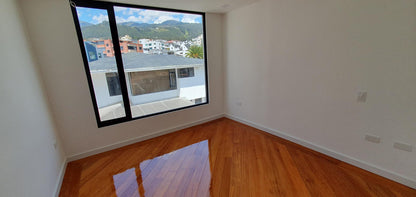 Se Vende Departamento Dentro de La Urbanización El Condado