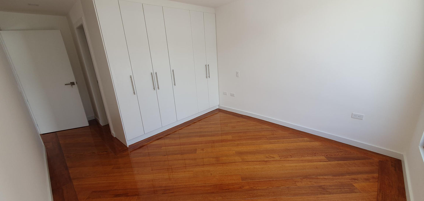 Se Vende Departamento Dentro de La Urbanización El Condado
