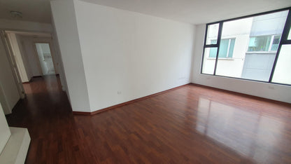 SE VENDE DEPARTAMENTO SECTOR QUITO TENIS.