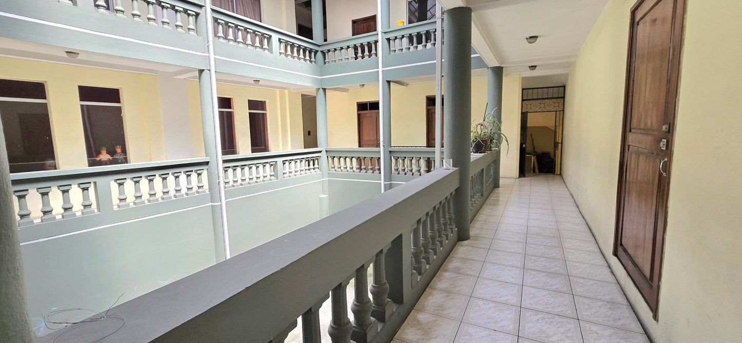 SE VENDE CASA SECTOR CENTRO HISTORICO DE QUITO