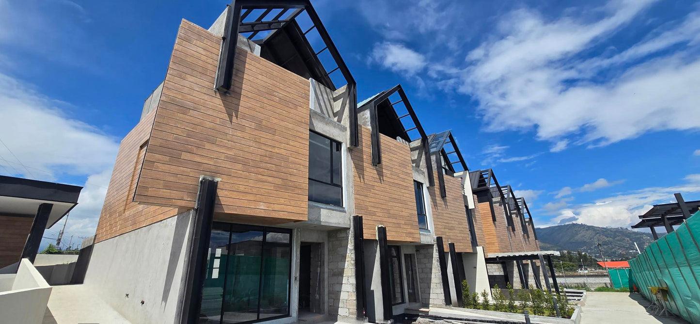 Se Vende Casa en Tumbaco - La Morita II