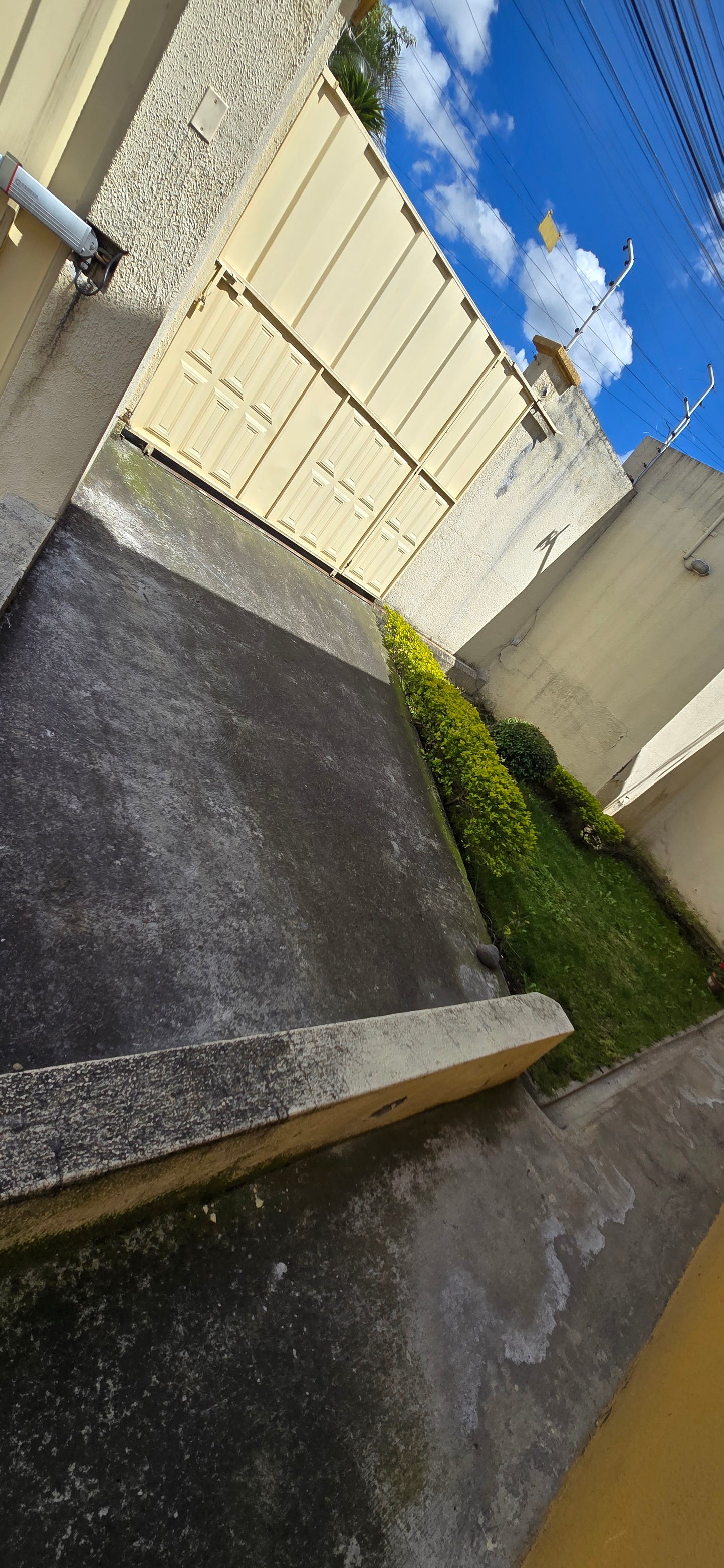 SE VENDE OFICINA O LOCAL COMERCIAL SECTOR LA PULIDA