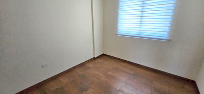 SE VENDE CASA EN SAN ANTONIO DE PICHINCHA-MITAD DEL MUNDO.