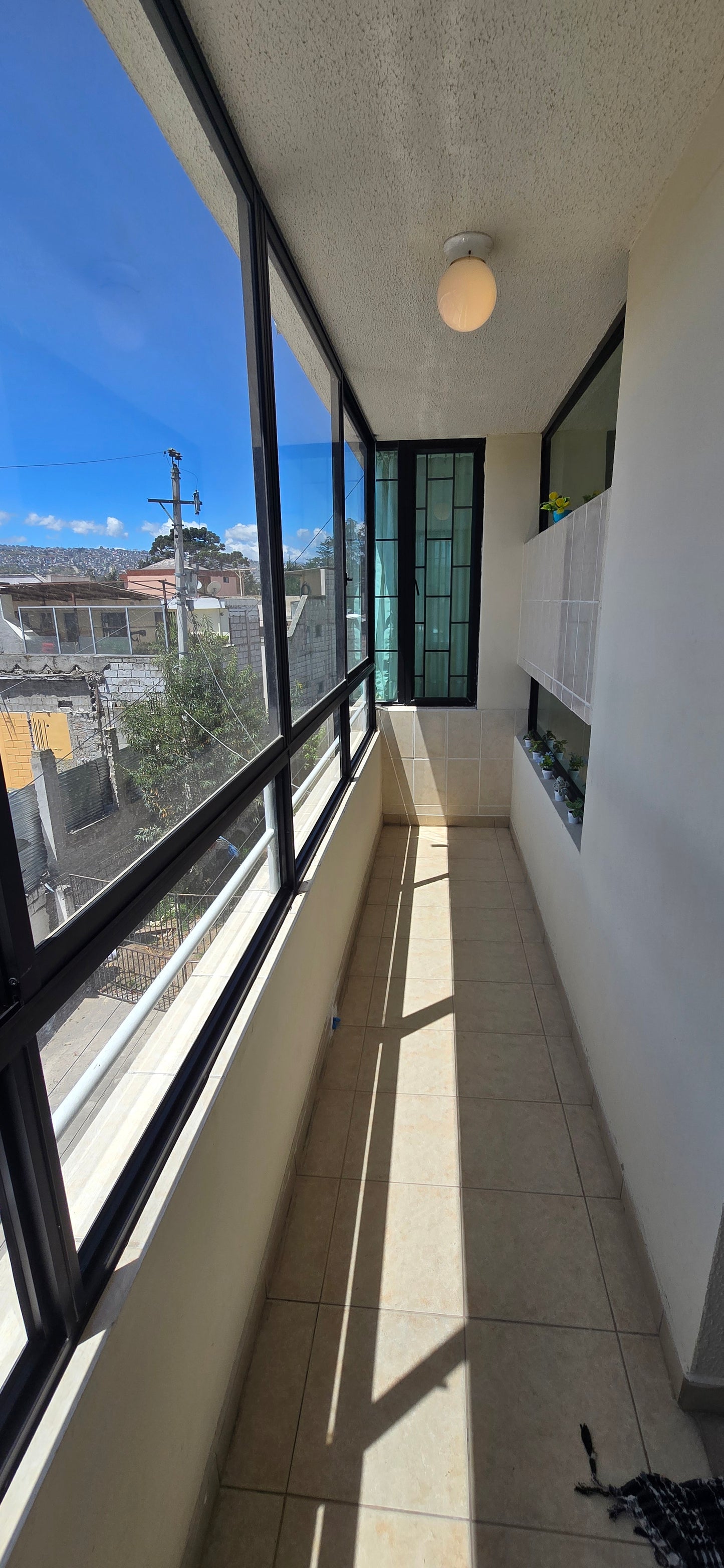 Se Vende Departamento Sector Pomasqui - Mitad del Mundo