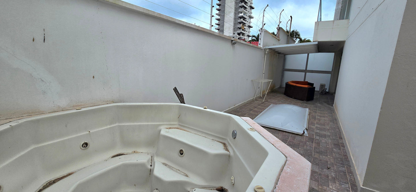 SE VENDE DEPARTAMENTO EN TONSUPA PROVINCIA DE ESMERALDAS.