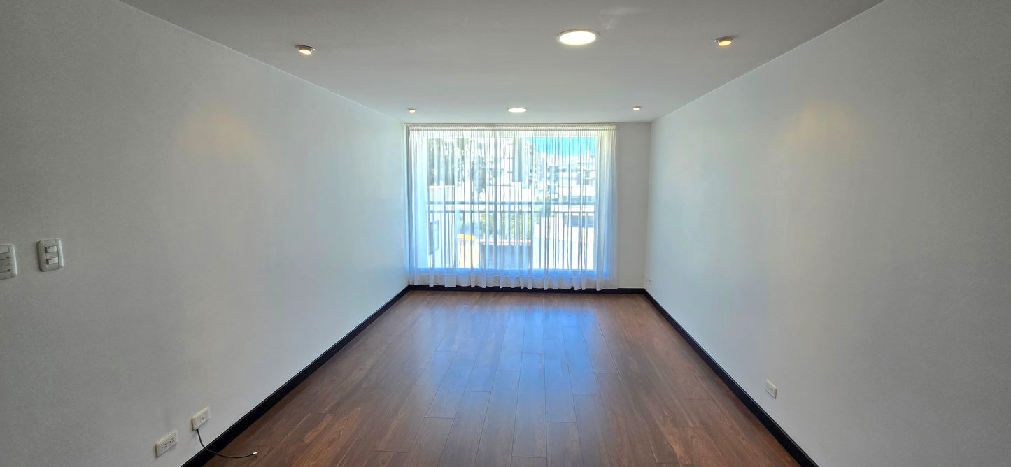 SE VENDE SUITE EN PONCEANO