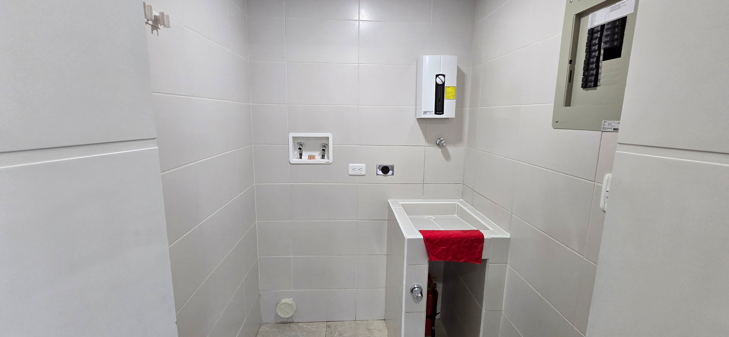 SE VENDE SUITE EN PONCEANO