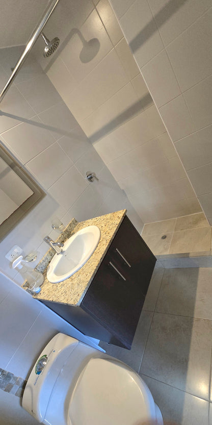 SE VENDE SUITE EN PONCEANO