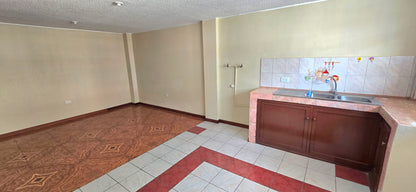 SE VENDE CASA EN CALDERÓN