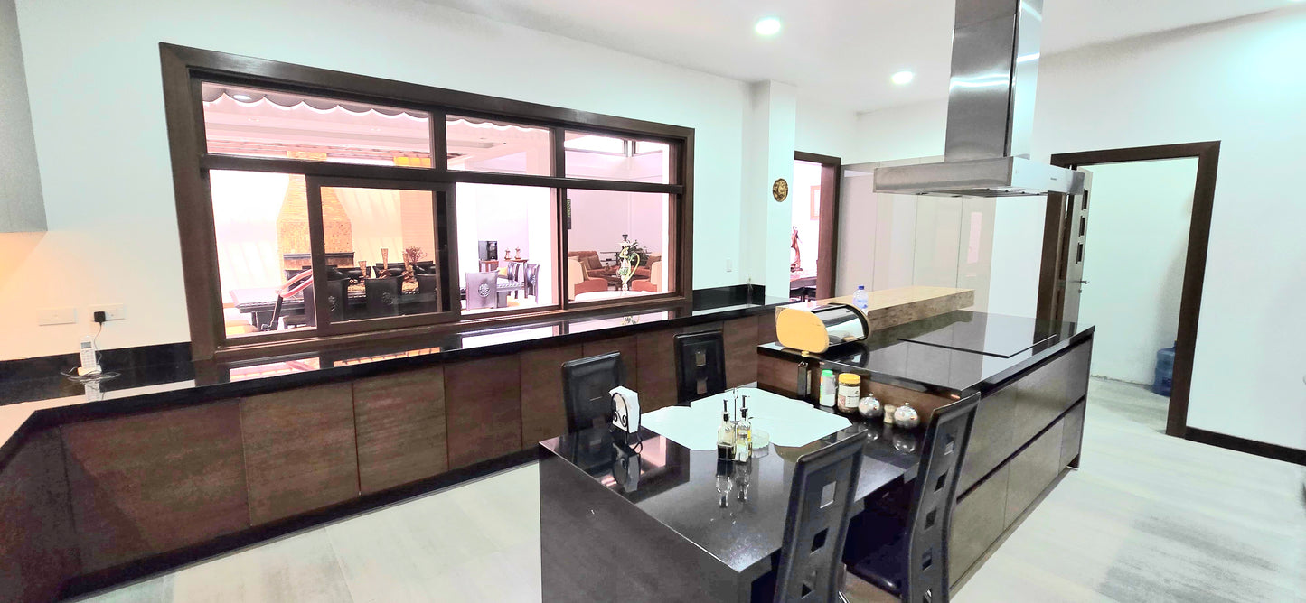 SE VENDE CASA DENTRO DE CONJUNTO EN PUEMBO