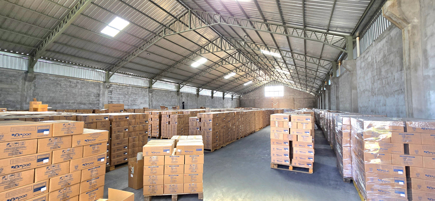 SE VENDE TERRENO CON GALPONES EN YARUQUI