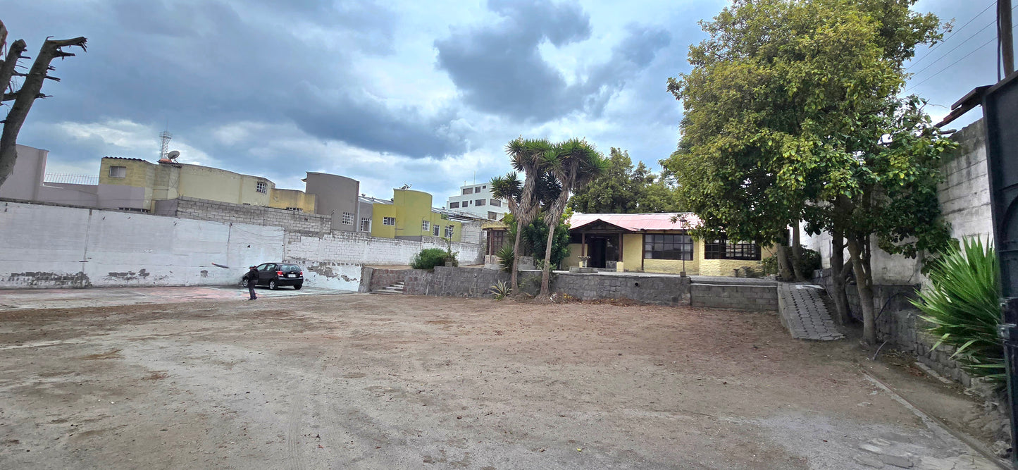 SE ARRIENDA TERRENO SECTOR CARCELEN INDUSTRIAL