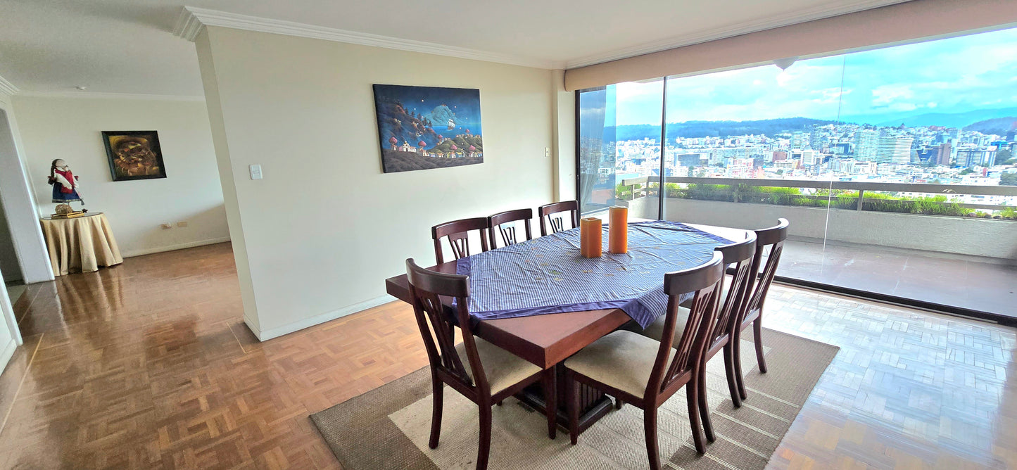 SE VENDE DEPARTAMENTO SECTOR QUITO TENIS