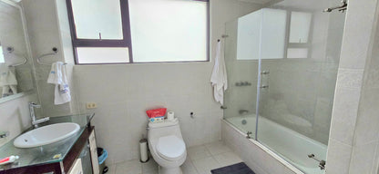 SE VENDE DEPARTAMENTO SECTOR QUITO TENIS