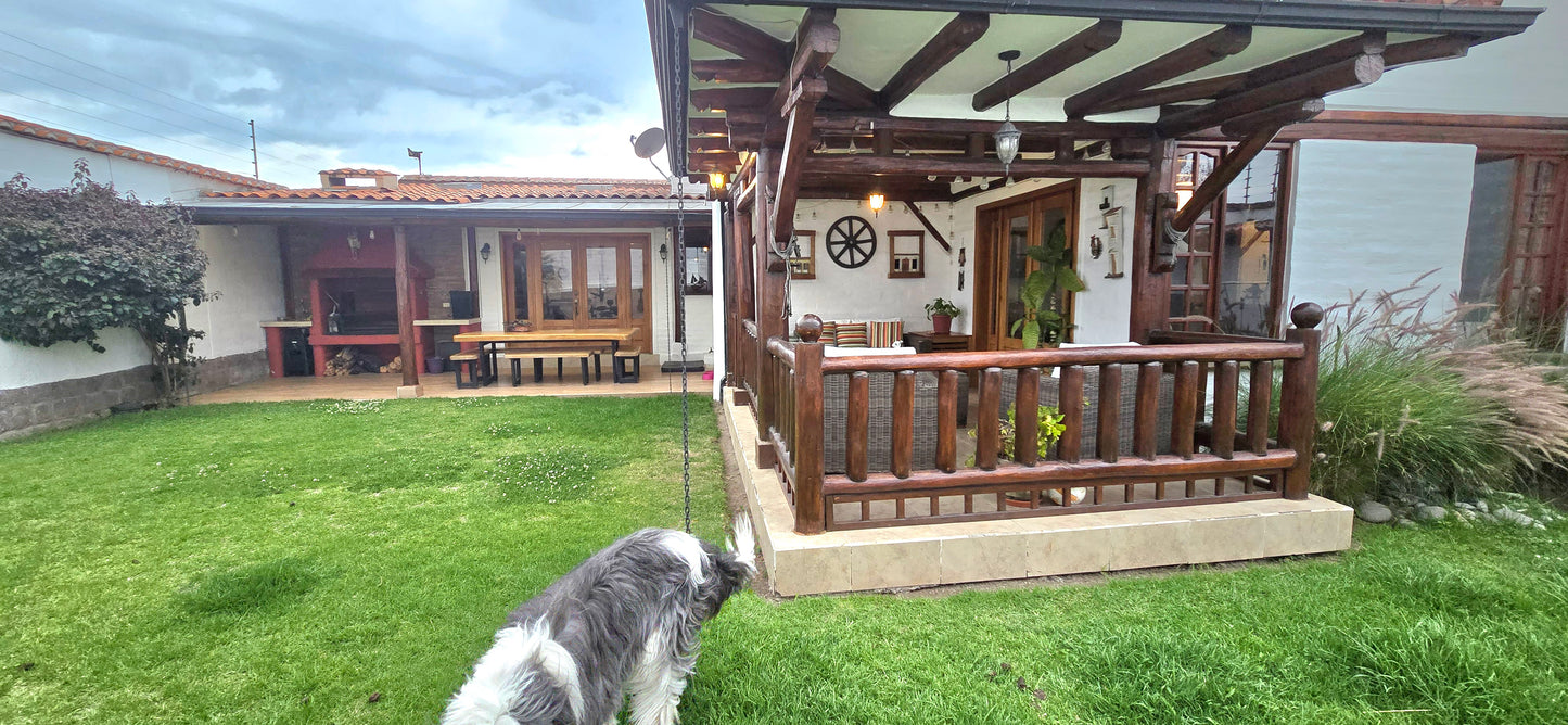 SE VENDE CASA SECTOR TUMBACO - LA MORITA.