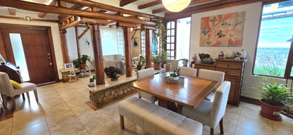 SE VENDE CASA SECTOR TUMBACO - LA MORITA.