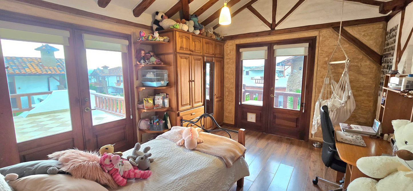 SE VENDE CASA SECTOR TUMBACO - LA MORITA.