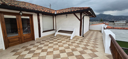 SE VENDE CASA SECTOR TUMBACO - LA MORITA.