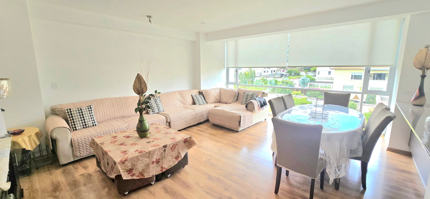 SE VENDE DEPARTAMENTO SECTOR LOMAS DE MONTESERRIN