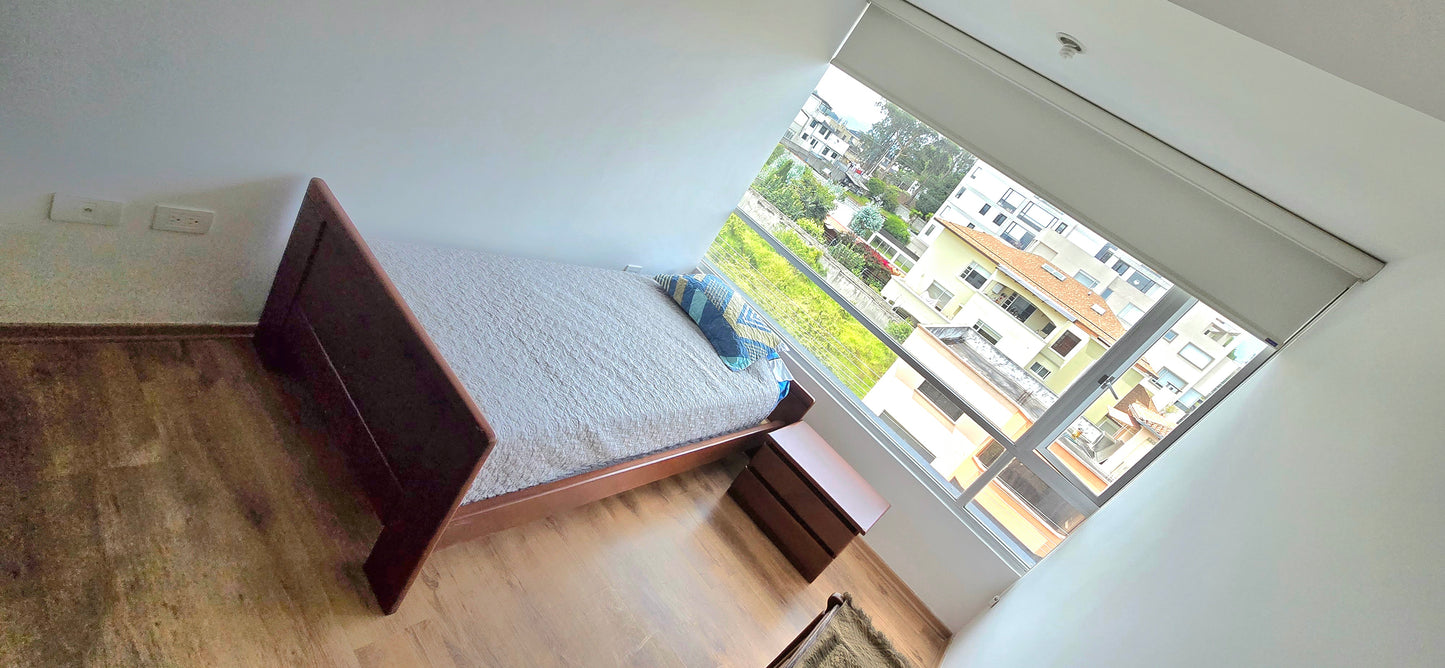 SE VENDE DEPARTAMENTO SECTOR LOMAS DE MONTESERRIN