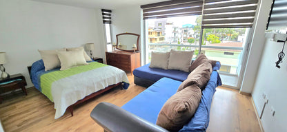 SE VENDE DEPARTAMENTO SECTOR LOMAS DE MONTESERRIN