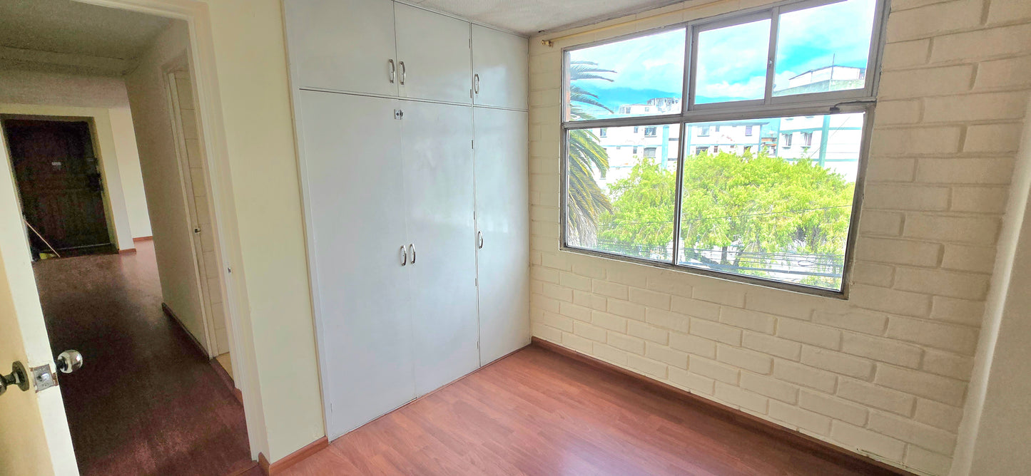 SE VENDE DEPARTAMENTO SECTOR GRANADOS Y JOSÉ QUERI