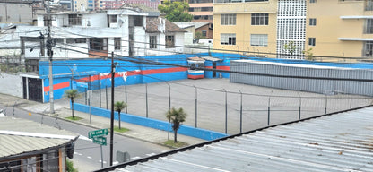 SE VENDE TERRENO SECTOR LA MARISCAL SUCRE