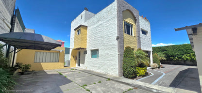 SE ARRIENDA CASA SECTOR CALDERÓN