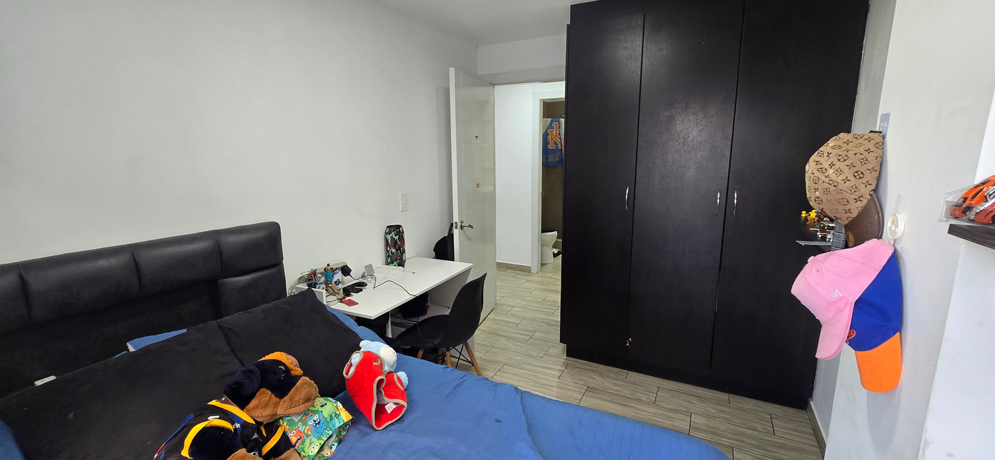 SE VENDE DEPARTAMENTO DÚPLEX SECTOR MONTESERRIN